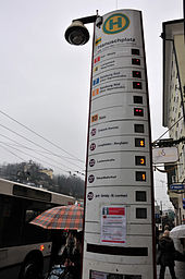 Salzburg: the trolleybus lines listed above have individual identification colors, the bus lines shown below do not.