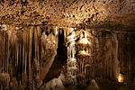 Blanchard Springs Caverns in Stone County is een populaire toeristische bestemming.  