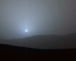 Matahari terbenam di Mars (animasi; April 2015)