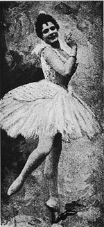Pierina Legnani como Odette no renascimento de São Petersburgo, 1895
