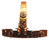 Diadem or crown from the tomb of the three Syrian wives