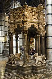 De preekstoel van de kathedraal van Siena  