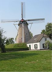 Moinho de vento na Holanda