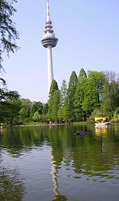 Torre de telecomunicaciones y Luisenpark  