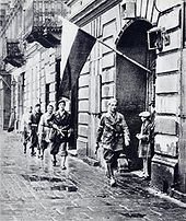 Patrull, leitnant Stanisław Jankowski ("Agaton") Pięść'i patrull, 1. august 1944: "W-tund" (17:00).