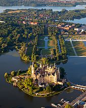 Schwerin Castle, landmark of the city and Mecklenburg-Vorpommern as well as seat of the state parliament, was built on its own island in Lake Schwerin.