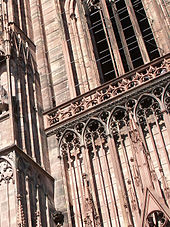 "Harp measure" of the west facade