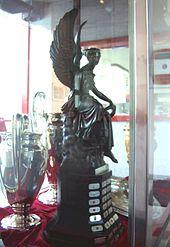 Replica of the Victoria in the showcase of the FC Bayern