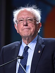 Sanders op de Conventie van de Democratische Partij van Californië in juni 2019