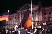 Duitsland werd officieel herenigd op 3 oktober 1990.
