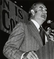 Během prezidentských voleb v roce 1972 chtěl být Carter partnerem George McGoverna.