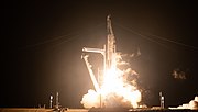 Den 15 november sköts SpaceX Crew-1 upp från Kennedy Space Center och blev den första operationella flygningen med en Crew Dragon-farkost med besättning.  