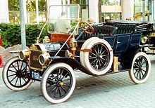 Coche de producción temprana - Ford Modelo T Touring de 1912  
