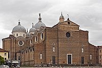 S. A catedral de Giustina