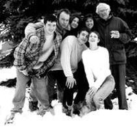 Sanders met zijn familie in 1993...