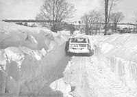 Los ventisqueros dificultaron la conducción en la ventisca de 1977 en Buffalo, Nueva York  