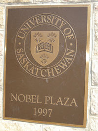 Nobel Plaza, Universidade de Saskatchewan