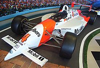Emerson Fittipaldin ajama Penske vuonna 1993.