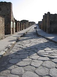 Une rue romaine à Pompéi
