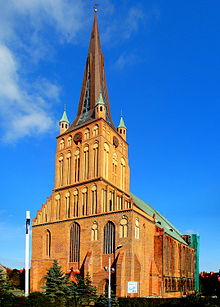 Westelijke gevel van de St. Jacobs kathedraal in Szczecin
