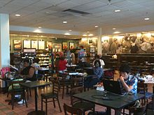 Kavárna Barnes & Noble ve Springfieldu v New Jersey.