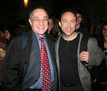  Alan Dershowitz和Jimmy Wales，2009年。