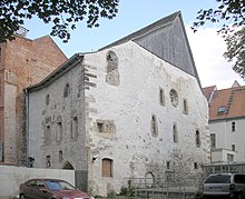 The Old Synagogue was built from 1094 onwards and is the oldest preserved synagogue in Central Europe.