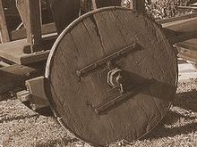 Wooden disc wheel