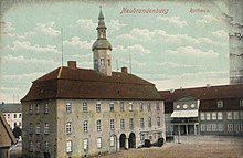 Old town hall on the market square, headquarters of the town administration until 1945, demolished in the 1950s after destruction during the war.