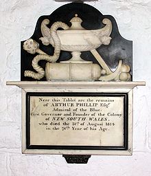 Minnesmärke för Arthur Phillip i kyrkan i Bathampton  