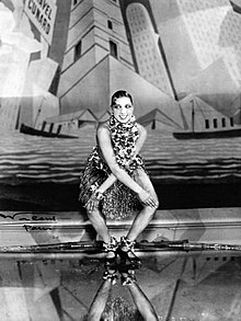 Josephine Baker, die Charleston danst