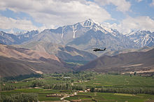 Ośnieżone góry Koh-i-Baba w prowincji Bamyan w Afganistanie.