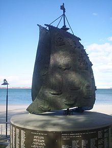 Een monument in Brighton-Le-Sands, Botany Bay in New South Wales ter herdenking van de landing van de Eerste Vloot. Op het monument staan de namen van de meeste opvarenden van de Eerste Vloot.