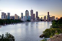Brisbanes skyline från Kangaroo Point  