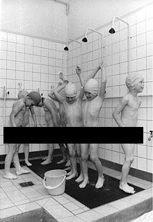 Gemeenschappelijke douches waren vroeger gebruikelijk