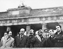 The delegation of the Palestinian Liberation Organization, led by the Chairman of the Executive Committee, Yasser Arafat (4th from right), visited the border between West and East Berlin at the Brandenburg Gate on November 2, 1971.