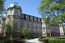 Byggnaden Bundesfinanzhof i München  