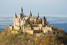 Hohenzollernin linna