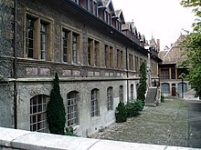 Het Collège Calvin is nu een school voor de voorbereiding van de Zwitserse Maturité.