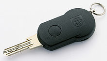 Active transponder in combination with a mechanical key