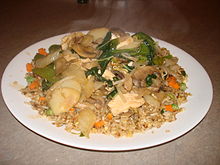 Chop Suey with chicken and rice