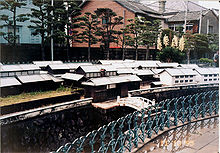 Modelo em escala do posto comercial holandês em exposição em Dejima (1995)