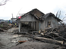 Huis verwoest door pyroclastische stromen na de uitbarsting van 2010  
