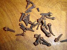 Kryddernellike - et krydderi, som spillede en vigtig rolle i Burus historie  