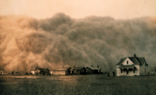 Dust Bowl: A dust storm threatens the town of Stratford, Texas
