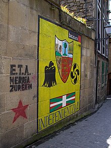 Batasuna mural in Pasaia (on the left an ETA graffiti sprayed with a stencil)