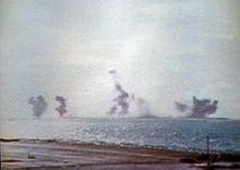 Pulau Timur diserang.