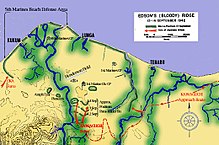 Mappa del perimetro di Lunga su Guadalcanal che mostra le rotte di avvicinamento delle forze giapponesi e le posizioni degli attacchi giapponesi durante la battaglia. Gli attacchi di Oka erano a ovest (sinistra), il Battaglione Kuma attaccò da est (destra) e il Corpo Centrale attaccò "Edson's Ridge" (Lunga Ridge) nel centro inferiore della mappa.