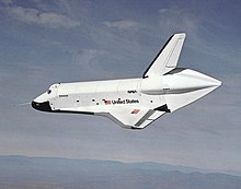 Enterprise počas skúšobného letu v roku 1977