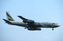 埃塞俄比亚航空公司的一架波音720-060B飞机在伦敦希思罗机场，1982年